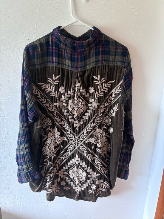 Johnny Was Tops - Johnny Was Plaid Velvet Back Embroidered Button Down Blue XL Autumn Style